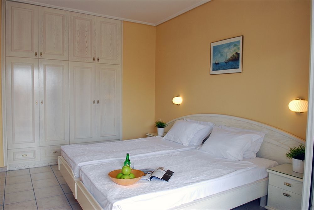 Hotel Strass Paralía Eksteriør bilde